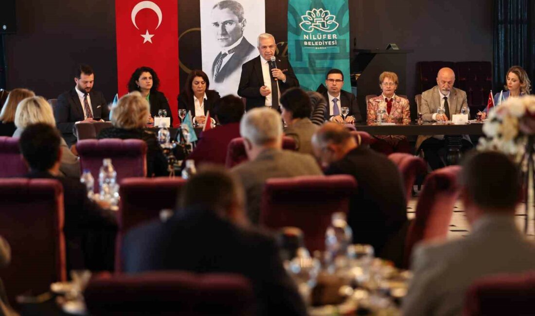 Başkan Özdemir’den muhtarlara ’eşit hizmet’ sözü NİLÜFER’DEKİ 64 MAHALLE MUHTARIYLA İLK BULUŞMASINI GERÇEKLEŞTİREN NİLÜFER BELEDİYE BAŞKANI