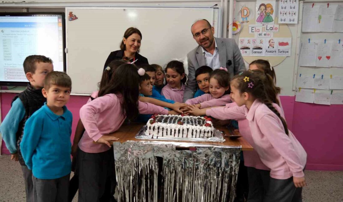 ORHANELİ BELEDİYE BAŞKANI ALİ OSMAN TAYIR, SINIF BAŞKANI SEÇİLEN ELİF