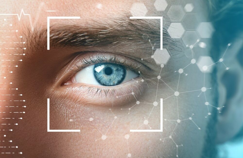 VİTAMİN VE MİNERALLERİN YALNIZCA CİLDE IŞILTI KATMADIĞINI, GÖZLERİN DE PARLAK