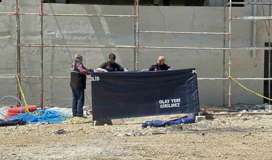 Bursa’da 5. kattan düşen inşaat işçisi öldü Bursa’nın Nilüfer ilçesinde 5. kattan düşen inşaat işçisi hayatını kaybetti.