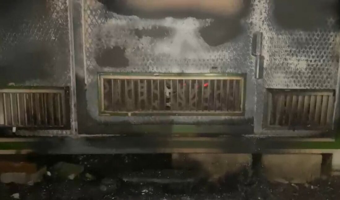 Bursa’da kümesler kundaklandı, 150 güvercin yanarak telef oldu BURSA’DA KİMLİĞİ BELİRSİZ KİŞİ VEYA KİŞİLER TARAFINDAN 2 KUŞ KÜMESİ