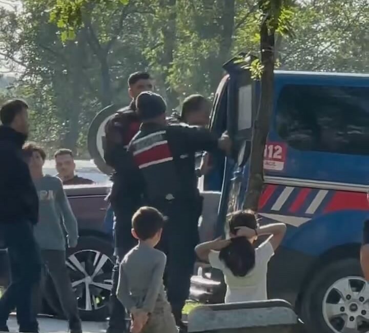 Bursa’da iki aile arasındaki piknik alanında ’yer’ kapma meselesi nedeniyle