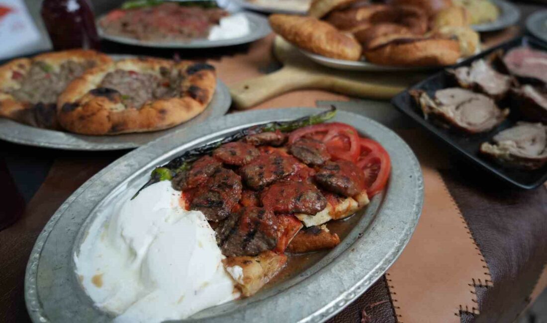 Bursa’nın yöresel lezzetleri tanıtıldı TÜRK MUTFAĞI HAFTASI ETKİNLİKLERİ ÇERÇEVESİNDE BURSA’NIN YÖRESEL LEZZETLERİ VE ÜRÜNLERİ