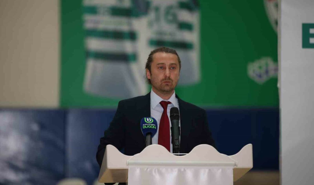 BURSASPOR BASKETBOL'DA SEZER SEZGİN YENİDEN BAŞKAN SEÇİLDİ.
