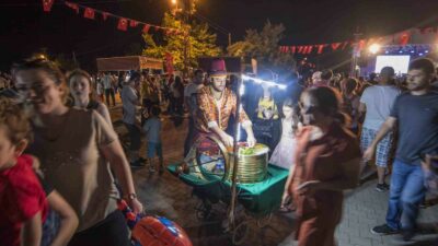 KARACABEY’DE BİR DÖNEME DAMGA VURAN KARACABEY PANAYIRI, YILLAR SONRA YENİDEN