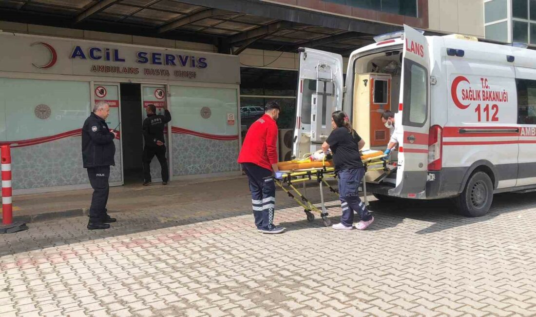 Bursa’da üçüncü kattan düşen çocuk ağır yaralandı Bursa’nın Gemlik ilçesinde, üçüncü kattan düşen çocuk ağır yaralandı.