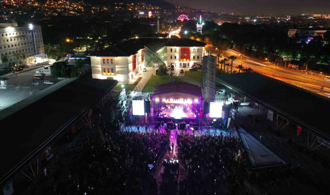 Gençlerin bayram coşkusu ikiye katlandı OSMANGAZİ BELEDİYESİ’NİN 19 MAYIS ATATÜRK’Ü ANMA, GENÇLİK VE SPOR BAYRAMI