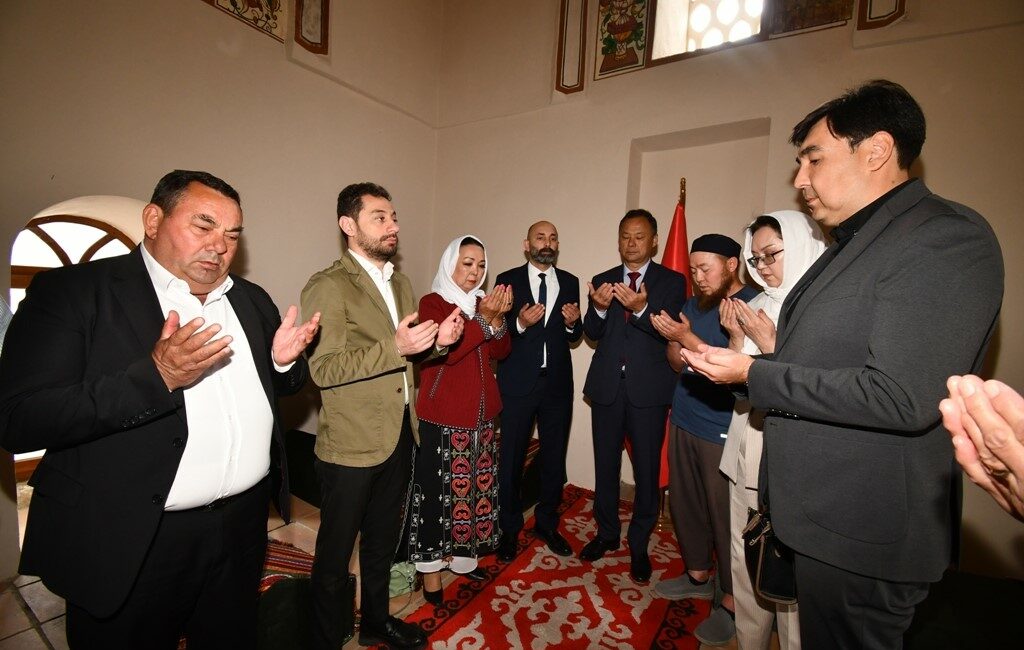 İznik’te geleneksel Kırgız Şenlikleri gerçekleşti KIRGIZ CUMHURİYETİ’NİN HER YIL GELENEKSEL OLARAK DÜZENLEDİĞİ KIRGIZ ŞENLİKLERİ BU