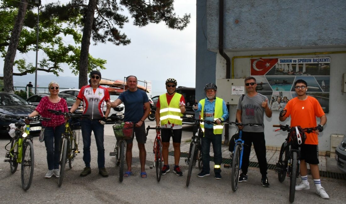 İznik’te triatlon yarışması düzenlendi İZNİKLİ YÜZME ŞAMPİYONU ERHAN TURAN İZNİK’TE ANLAMLI BİR TRİATLON YARIŞMASI