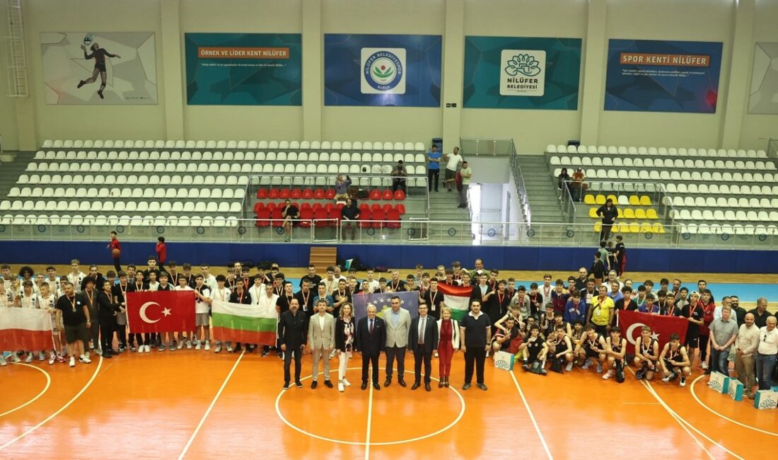 Kardeş Kentler Basketbol Turnuvası sona erdi NİLÜFER 22’NCİ ULUSLARARASI SPOR ŞENLİKLERİ ÇERÇEVESİNDE NİLÜFER’İN KARDEŞ KENTLERİNİN U16