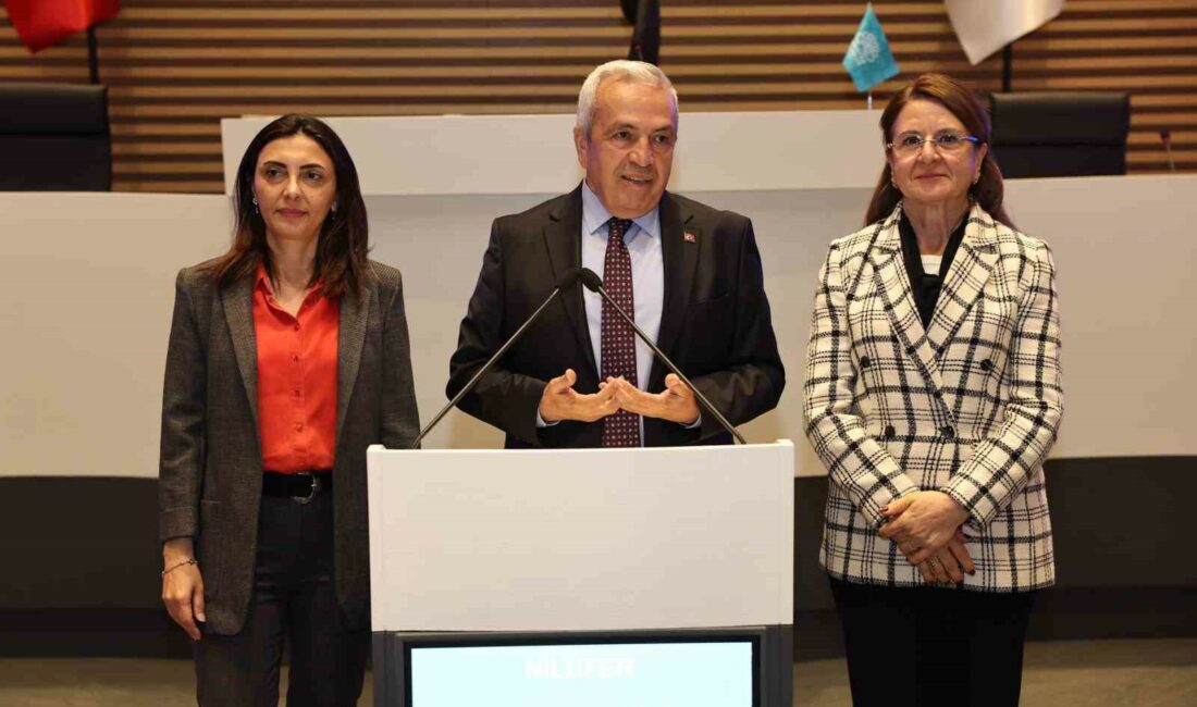 NİLÜFER’DEKİ MAHALLE KADIN DERNEKLERİNİN BAŞKAN VE ÜYELERİNİ KONUK EDEN NİLÜFER