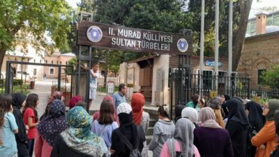 TARİHİ OLAYLARIN CANLANDIRILDIĞI DİZİLER, TOPLUMUN HER KESİMİNDEN İLGİ GÖRÜYOR. TRT