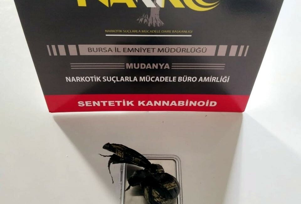 Mudanya polisi uyuşturucu tacirlerine göz açtırmıyor MUDANYA İLÇE EMNİYET MÜDÜRLÜĞÜ’NE BAĞLI NARKOTİK SUÇLARLA MÜCADELE BÜRO AMİRLİĞİ