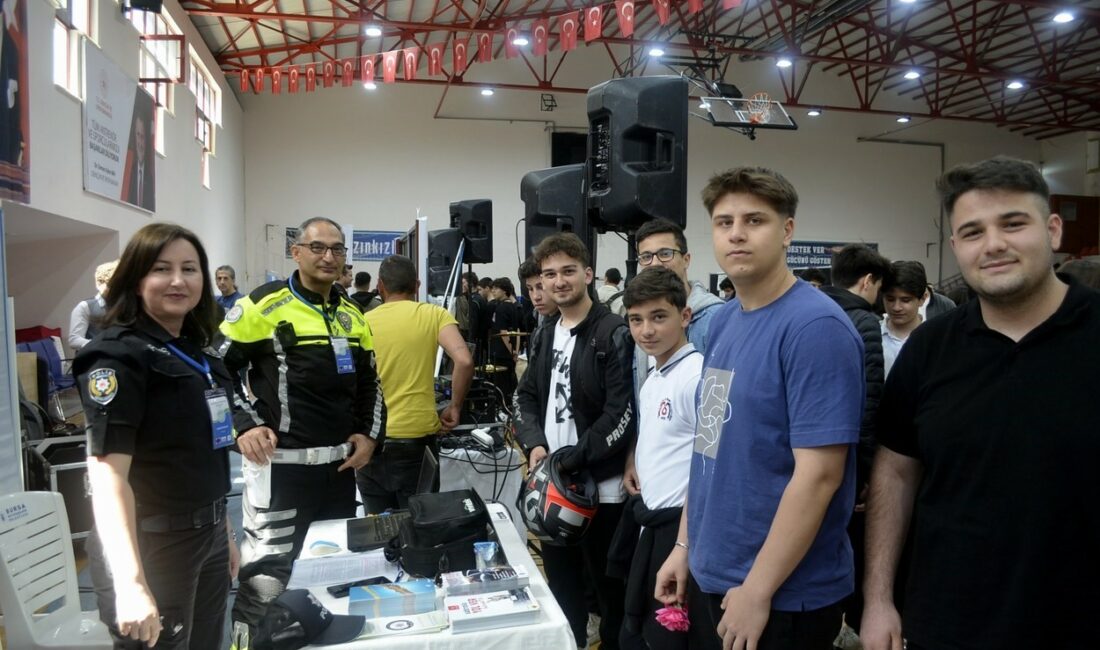 'MESLEĞİM, GELECEĞİM' PROJESİ ÇERÇEVESİNDE MUDANYA İLÇE MİLLİ EĞİTİM MÜDÜRLÜĞÜ TARAFINDAN