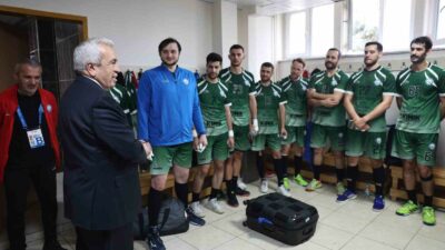 TÜRKİYE ERKEKLER SÜPER LİGİ'NDE MÜCADELE EDEN NİLÜFER BELEDİYESPOR,