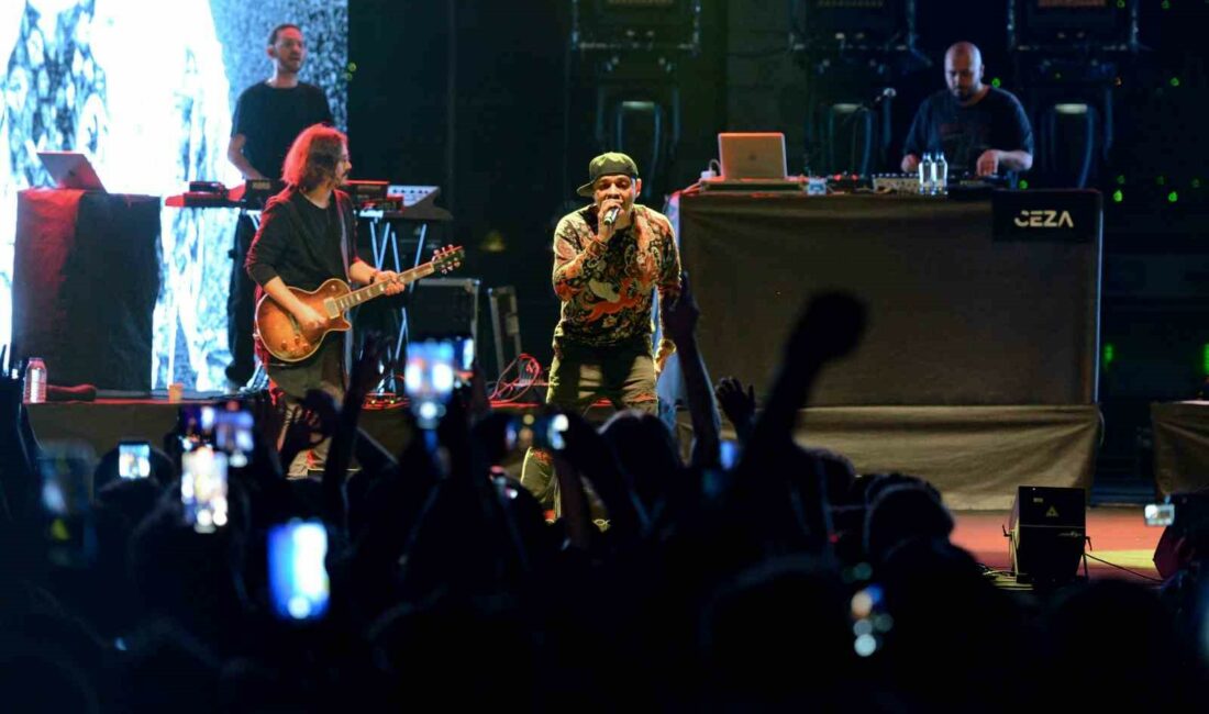 TÜRKİYE CUMHURİYETİ’NİN TEMELLERİNİN ATILDIĞI 19 MAYIS, NİLÜFER’DE 105. YILINDA COŞKU