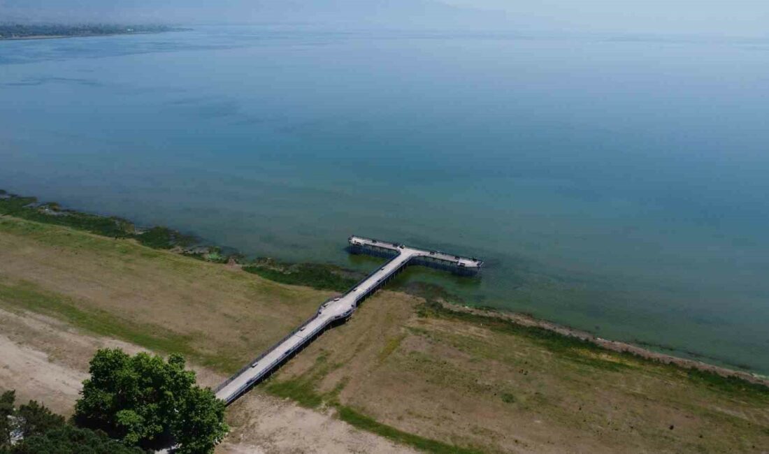 Nisan ve mayıs yağmurları İznik Gölü’ne yaradı SON YILLARDA YAĞIŞLARIN DÜŞÜK OLMASI VE SANAYİDE KULLANILAN SU MİKTARININ