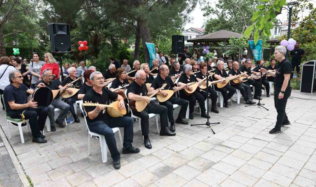 Olgun gençler yetenekleriyle beğeni topladı NİLÜFER BELEDİYESİ ALTINŞEHİR OLGUN GENÇLİK MERKEZİ KATILIMCILARI, DÜZENLENEN ATÖLYELERDE YAPTIKLARI