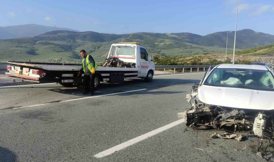 Bursa’da otomobil bariyerlere çarptı, motor bloğu savruldu GEBZE-ORHANGAZİ-İZMİR OTOYOLU, KARSAK GEMLİK KAVŞAĞINDA MEYDANA GELEN TRAFİK KAZASINDA KONTROLDEN