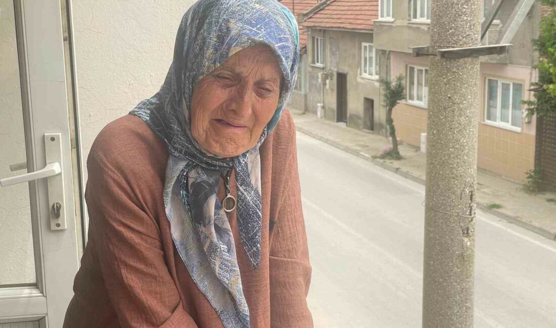 Bursa'nın Mustafakemalpaşa ilçesinde bir kişi, fırından istemediği şekilde ekmek alan