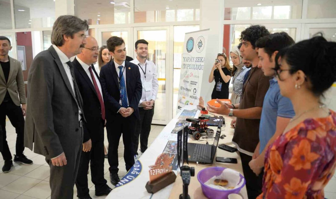 TEKNOFEST çalışmaları “Proje Sergisi”nde görücüye çıktı TÜRKİYE’NİN EN BÜYÜK AÇIK HAVA ŞENLİKLERİNDEN BİRİSİ OLAN TEKNOFEST İÇİN