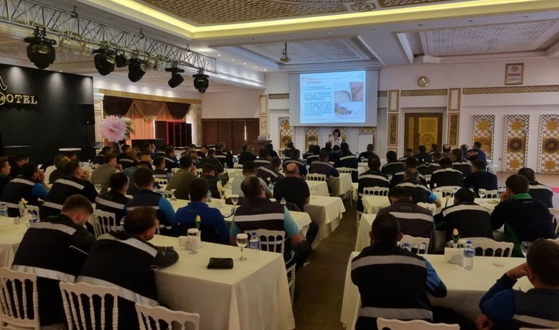 UEDAŞ ekiplerine yaban hayvanlarını tanıma ve yaklaşım eğitimi verildi DOĞA KORUMA VE MİLLİ PARKLAR 2. BÖLGE MÜDÜRLÜĞÜ, UEDAŞ EKİPLERİNE