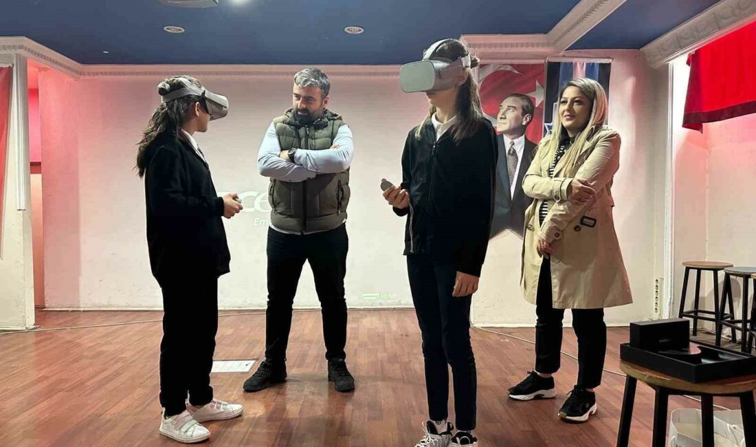 UEDAŞ, enerjinin geleceğiyle Ankara’da UEDAŞ, 'ENERJİNİ GELECEĞE TAŞI' PROJESİYLE ANKARA’DA ÖĞRENCİLERLE BİR ARAYA GELDİ.