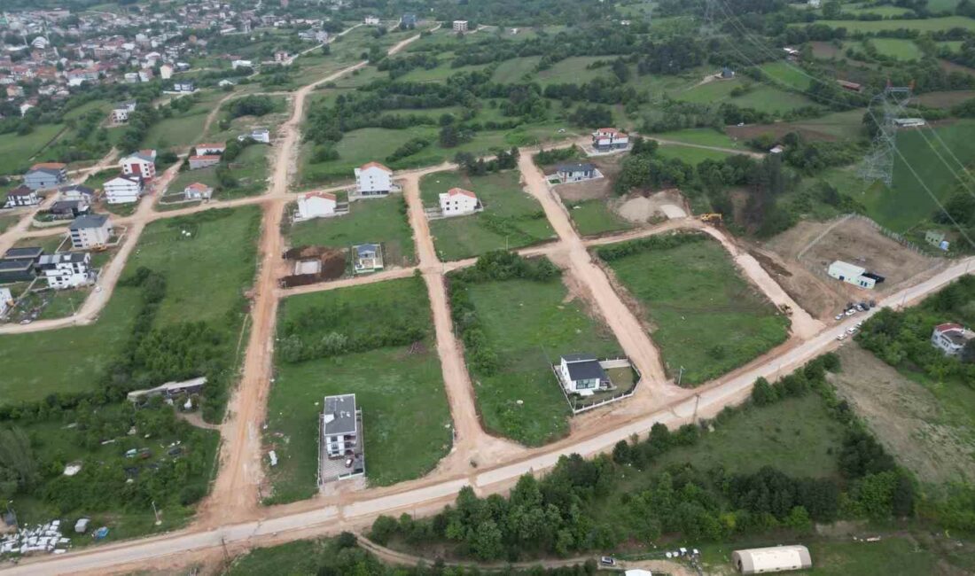 Yeniceköy Mahallesinde yeni yollar açılıyor İNEGÖL BELEDİYESİ, ŞEHRİN GELİŞİM BÖLGELERİNDEN OLAN YENİCEKÖY MAHALLESİNDE İMAR YOLLARI