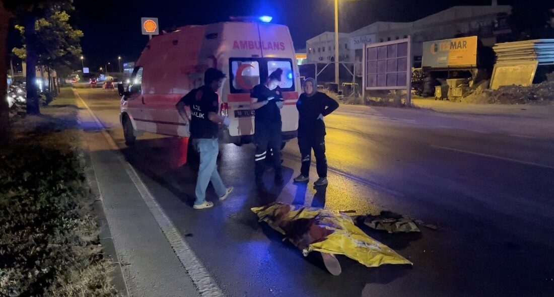 Bursa’da otomobilin çarptığı kişi öldü Bursa’nın Osmangazi ilçesinde, otomobilin çarptığı kişi öldü.