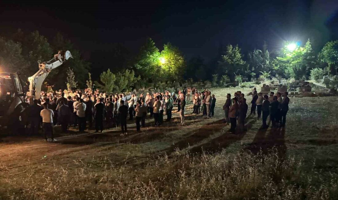 Bursa’da barajda cesedi bulunan kişi toprağa verildi BURSA'NIN KESTEL İLÇESİ BABASULTAN BARAJINDA CANSIZ BEDENİ BULUNAN EMRAH