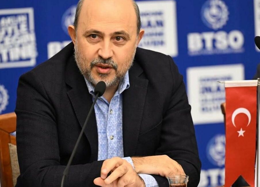 Başkan Duran: “Yeni vergi paketi KOBİ’lerin yükünü hafifletmeli” YENİ VERGİ PAKETİNE DAİR ÖNERİLERDE BULUNAN BURSA AFSİAD YÖNETİM KURULU