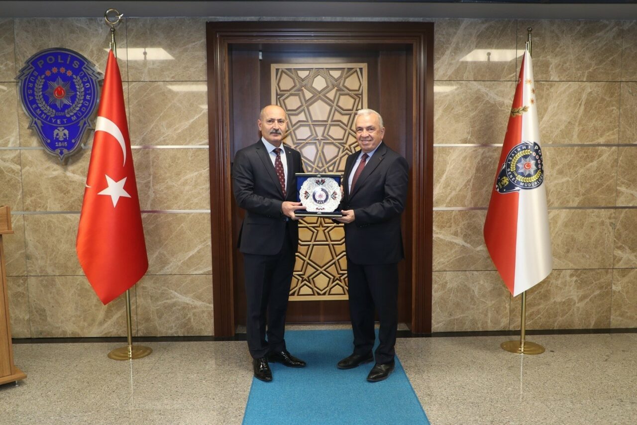 NİLÜFER BELEDİYE BAŞKANI ŞADİ ÖZDEMİR, İL EMNİYET MÜDÜRÜ DR. SABİT