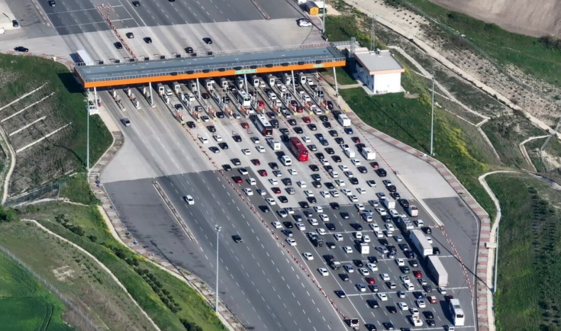 BURSA İL EMNİYET MÜDÜRLÜĞÜ, BAYRAMDA YAŞANABİLECEK KAZA VE TRAFİK YOĞUNLUĞUNU