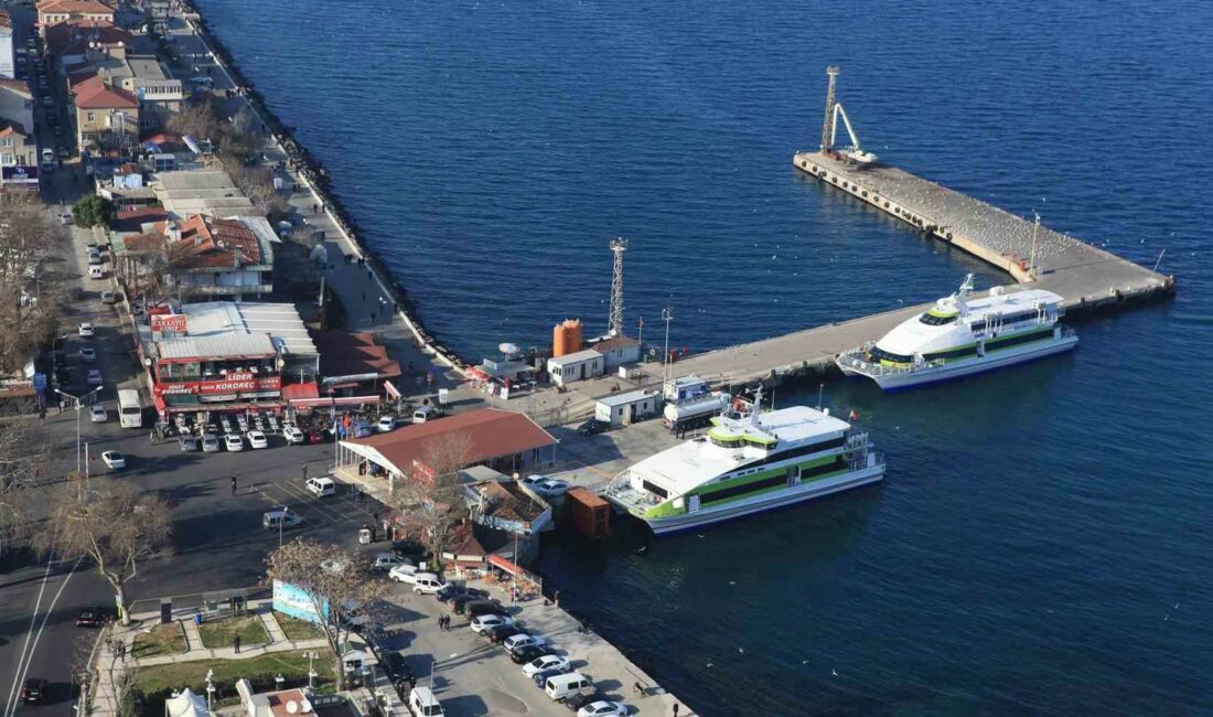 BUDO’ya yüzde 52 zam BURSA DENİZ OTOBÜSLERİ İŞLETMESİ (BUDO) 230 LİRA OLAN MUDANYA-İSTANBUL SEFERİNİ