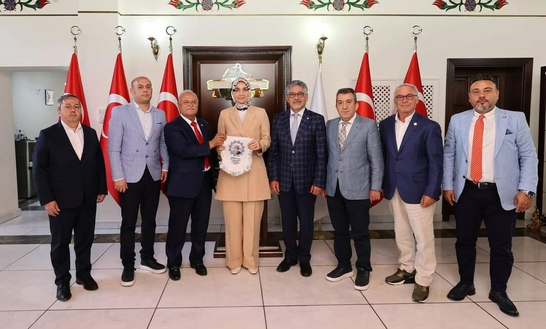 BURSA AFSİAD YÖNETİM KURULU, AFYONKARAHİSAR ZİYARETİ ÇERÇEVESİNDE İKİ ŞEHRİN ÜRETİMDE