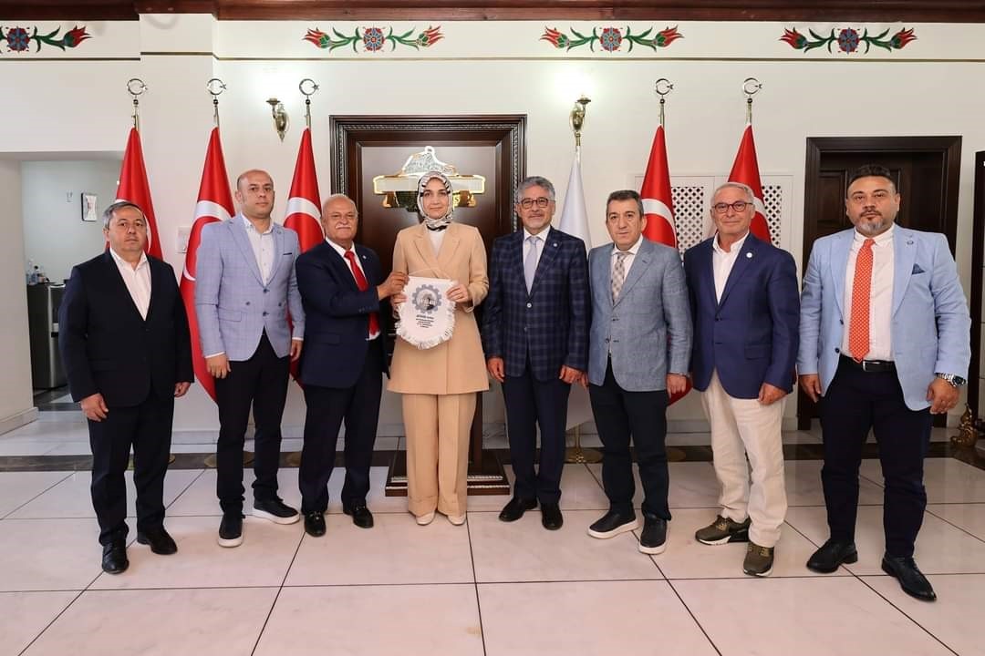 BURSA AFSİAD YÖNETİM KURULU, AFYONKARAHİSAR ZİYARETİ ÇERÇEVESİNDE İKİ ŞEHRİN ÜRETİMDE