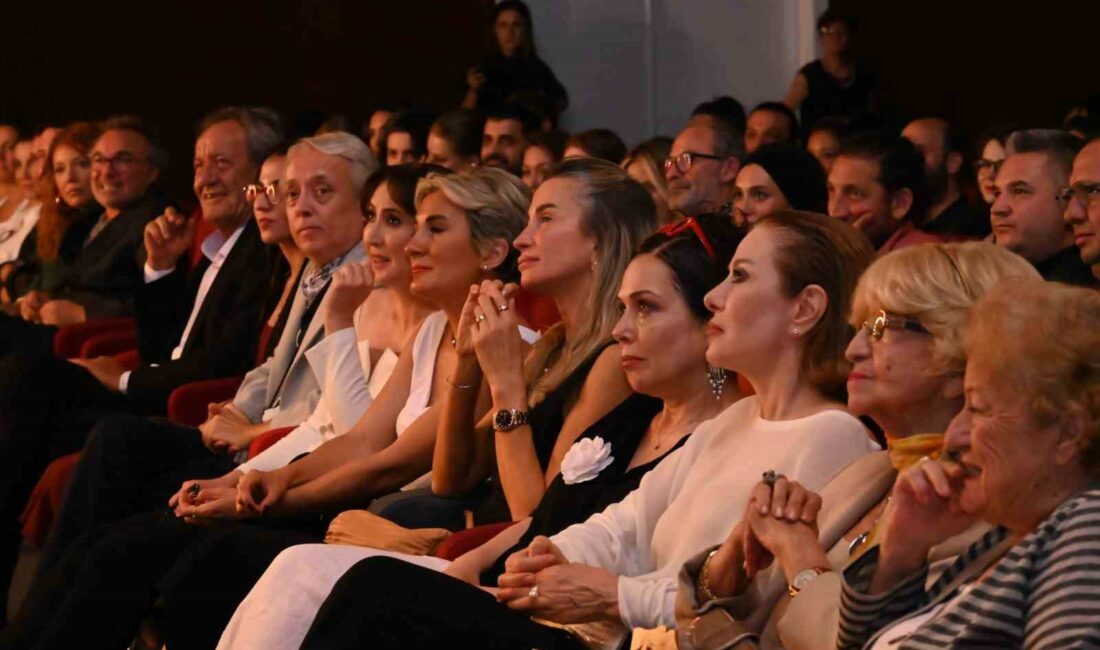 Bursa devlet tiyatrosu tüm ödülleri topladı YENİ TİYATRO DERGİSİNİN “11. ULUSLARARASI EMEK VE BAŞARI ÖDÜLLERİ”