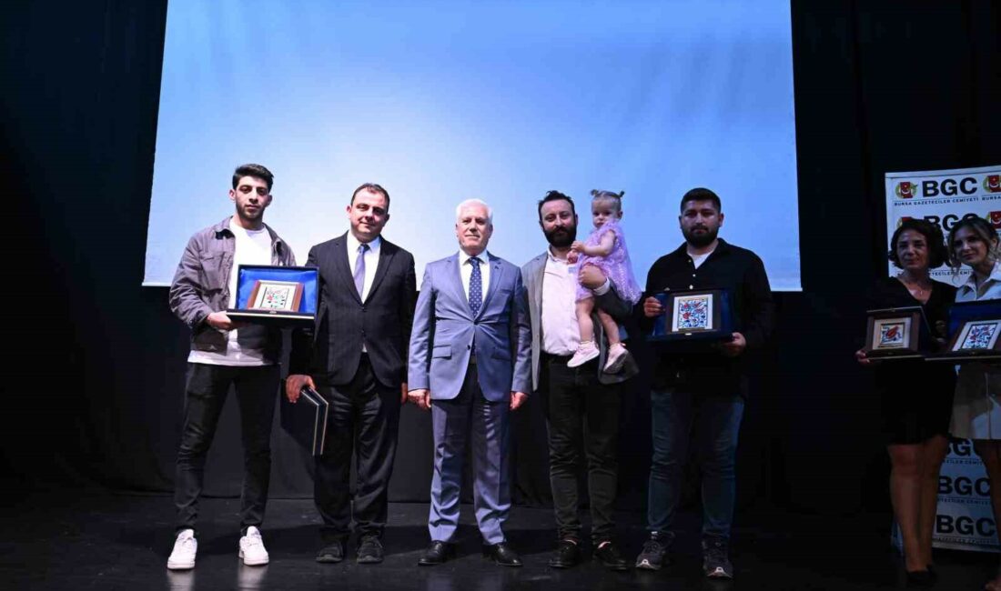 Bursa Gazeteciler Cemiyeti’nden İHA’ya 5 ödül İHA BURSA EKİBİ 5 AYRI ÖDÜLE LAYIK GÖRÜLDÜ.