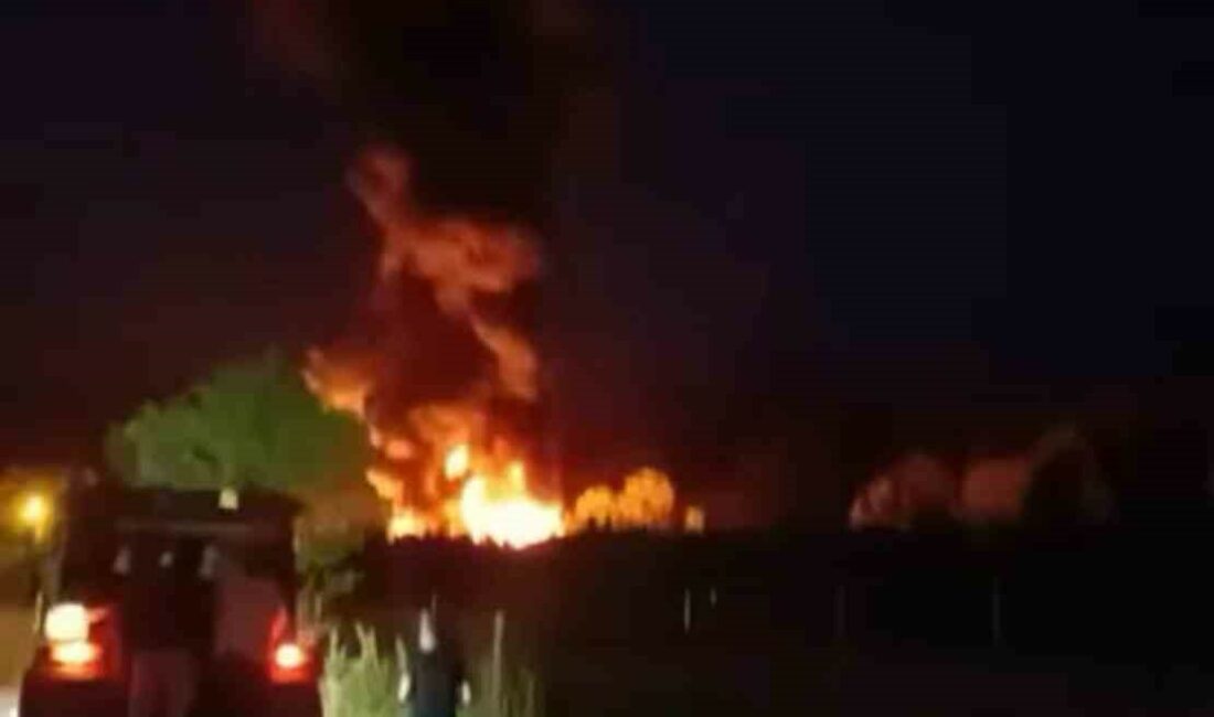 Bursa’da boya fabrikası yanıyor… BOYAHANEDEKİ YANGIN KORKU DOLU ANLAR YAŞATTI