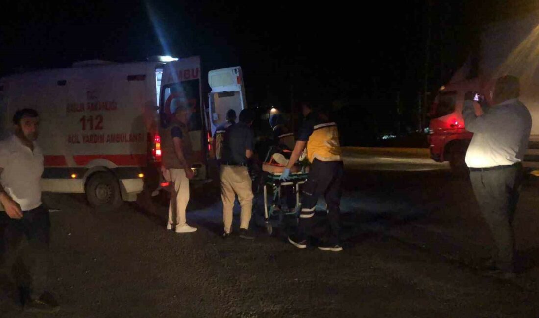 Bursa’da motosiklet kazası: 3 yaralı BURSA’DA MOTOSİKLET KAZASI : 3 YARALI
