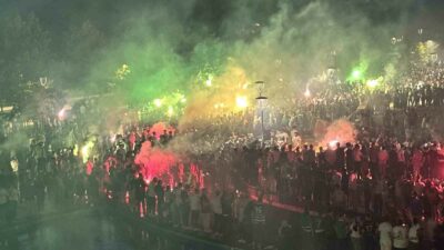 20 BİNE YAKIN BURSASPOR TARAFTARI MUHTEŞEM GÖRÜNTÜLERE İMZA ATTI.