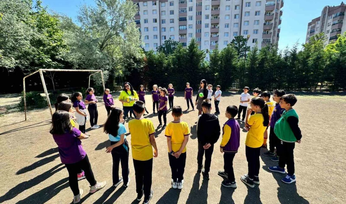 UZMANLAR GELENEKSEL OYUNLARIN ÇOCUĞUN BİLİŞSEL, DUYGUSAL, SOSYAL VE FİZİKSEL GELİŞİMİNE