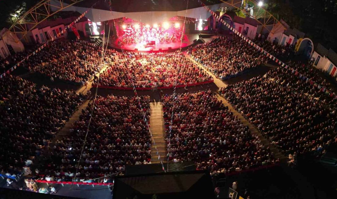 Festival heyecanı tüm Bursa’yı saracak TÜRKİYE’NİN EN UZUN SOLUKLU ETKİNLİĞİ ULUSLARARASI BURSA FESTİVALİ’NİN 62’NCİSİ, 5-31