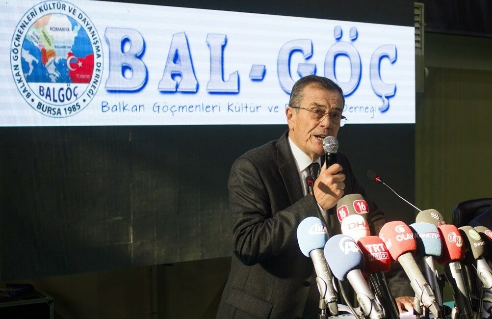 Gençoğlu’ndan Bulgaristan seçimlerine katılım çağrısı BALKAN RUMELİ GÖÇMENLERİ KONFEDERASYONU ONURSAL BAŞKANI TURHAN GENÇOĞLU, BULGARİSTAN'DA 9