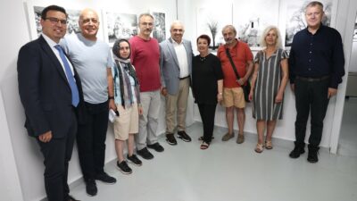 REHA AKÇAKAYA'NIN KIZILÖTESİ TEKNİĞİNİ KULLANARAK ELDE ETTİĞİ ESERLERİNDEN OLUŞAN