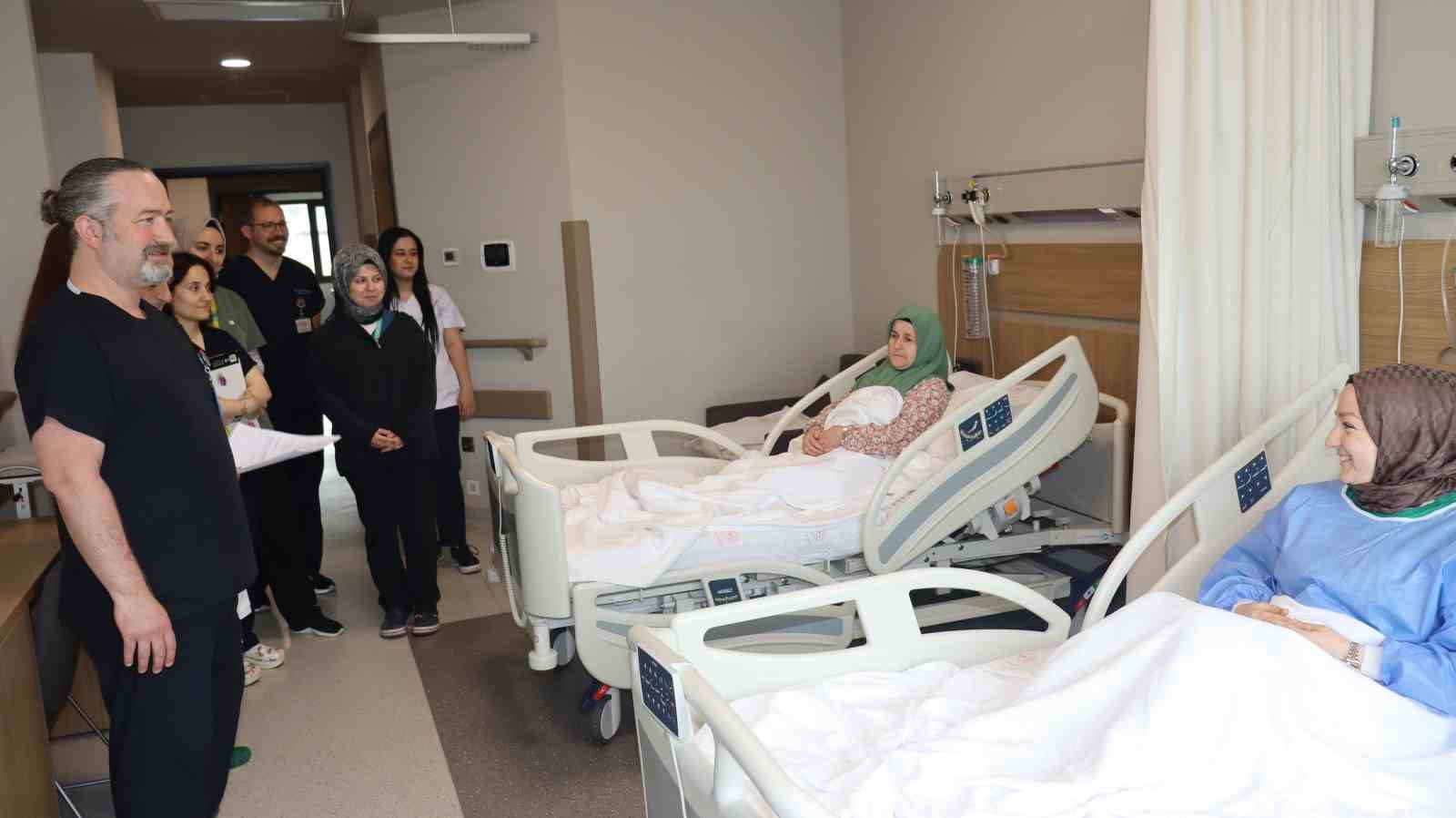 HAYVAN DIŞKILARINDA BULUNAN PARAZİTLER İLE BULAŞAN VE TEDAVİ EDİLMEDİĞİNDE ÖLÜMCÜL