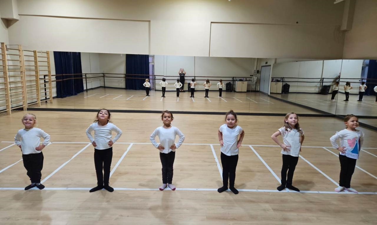 NİLÜFER BELEDİYESİ, “YAŞAMIN RİTMİNE SANAT KATIYORUZ" SLOGANIYLA YAZ DÖNEMİ SANAT