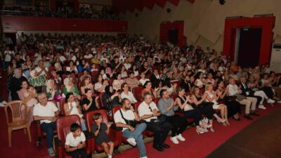 OSMANGAZİ BELEDİYESİ TİYATRO OKULU 2023-2024 DÖNEMİ ÖĞRENCİLERİ, WİLLİAM SHAKESPEARE’İN AŞK