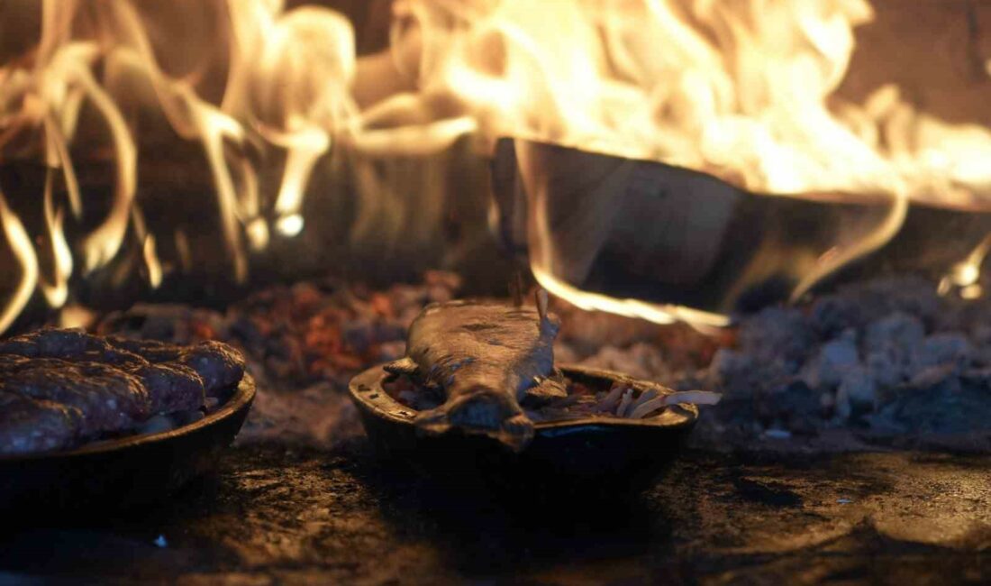 (Özel) Uludağ eteklerinde kurulan alabalık çiftliğinde yetiştirilen balıklar rağbet görüyor BURSA'DA ULUDAĞ'IN GÜNEY YAMACINA KURULAN ÇİFTLİKTE YETİŞTİRİLEN ALABALIKLAR RAĞBET GÖRÜYOR.