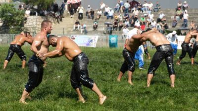 BURSA BÜYÜKŞEHİR BELEDİYESİ VE NİLÜFER BELEDİYESİ TARAFINDAN DÜZENLENEN 62. GELENEKSEL